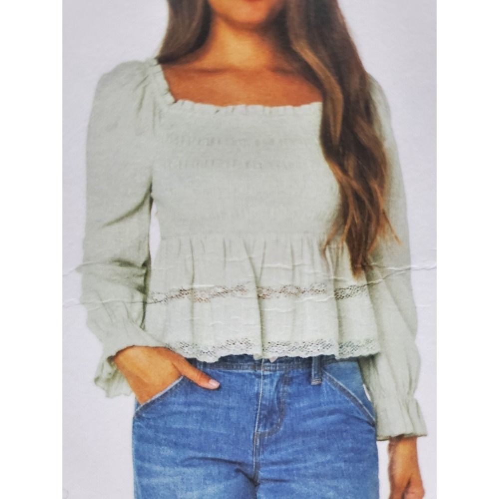 *NWT* CELEBRITY PINK Sage Green Smocked Peplum Balloon Sleeve Crop Top, 3XL